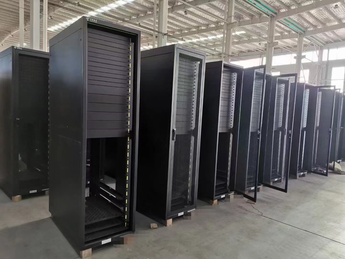 嘉兴市钣金加工机箱定制 - 方案